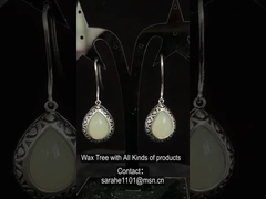 Σκωτισμένα 925 Ασημένια Αργυρόπετρα Ακουστικά 5.63g Αχλάδι σχήμα λευκό νεφρίτη