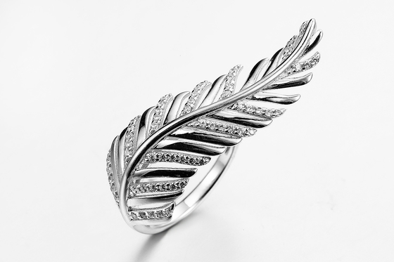 Μορφή 925 Inregular ασημένιο του CZ δαχτυλιδιών δαχτυλίδι φτερών αγγέλου Αντιαεροπορικού Πυροβολικού εξαιρετικό ασημένιο