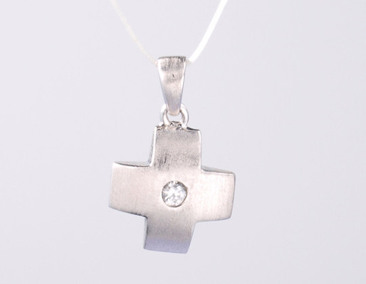 Νέο Cross συλλογή 925 Sterling Ασημένιο θρησκευτικό μενταγιόν με λαμπερό κύβικο ζιρκόνια πάγο