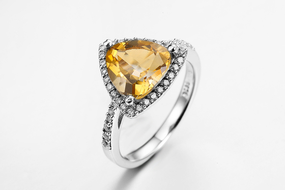 Για άνδρες και για γυναίκες Birthstone κίτρινος ψευδοτοπαζιακός δαχτυλιδιών αρραβώνων 4.84g Νοεμβρίου